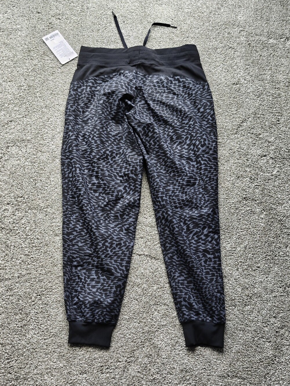 NWT Lululemon Dance Studio Mid-rise Joggers - Leopard Warp Black - Picture 4 of 4